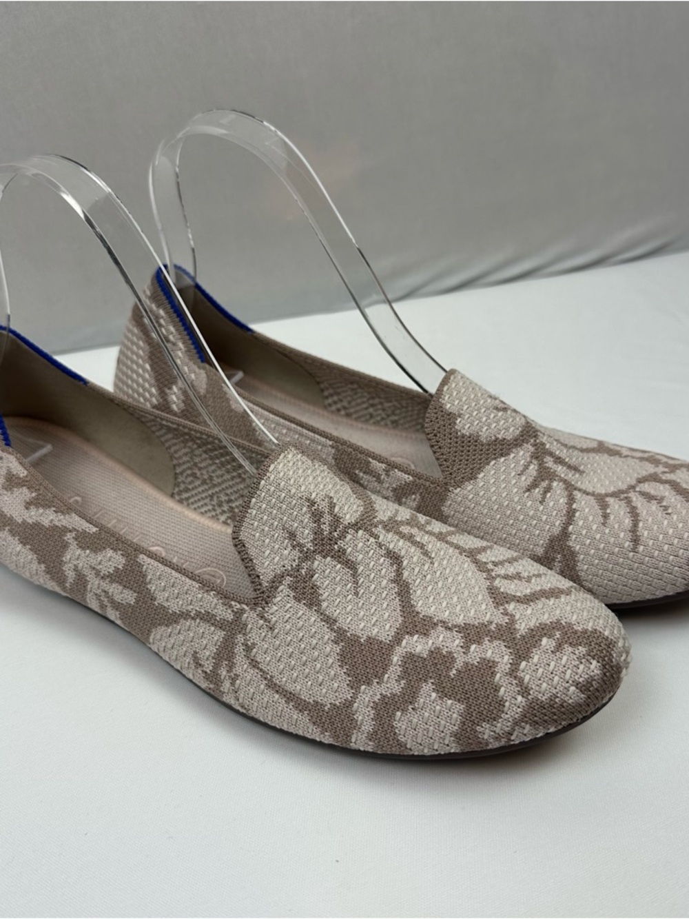 Rothy’s Womens Size 10 Beige Floral Knit Flats Slip On Comfort Casual Shoes